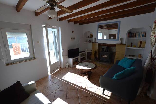 OLV2162: Country house for Sale in El Pocico (Lubrin), Almería