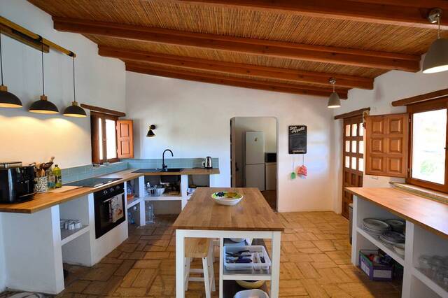 OLV2162: Country house for Sale in El Pocico (Lubrin), Almería