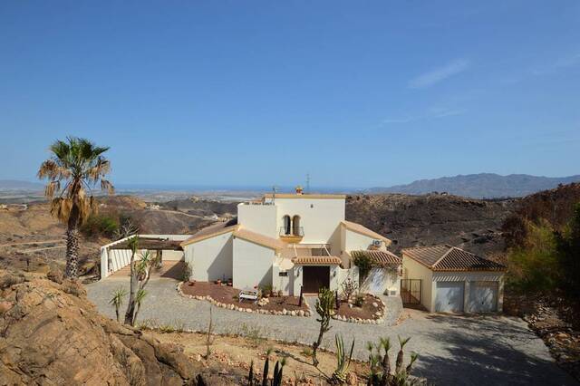 OLV2192: Villa for Sale in El Pinar de Bédar, Almería