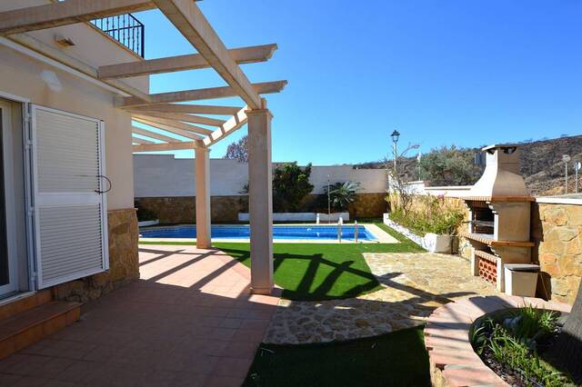 OLV2199: Villa for Sale in El Pinar de Bédar, Almería OLV2199: Villa for Sale in El Pinar de Bédar, Almería