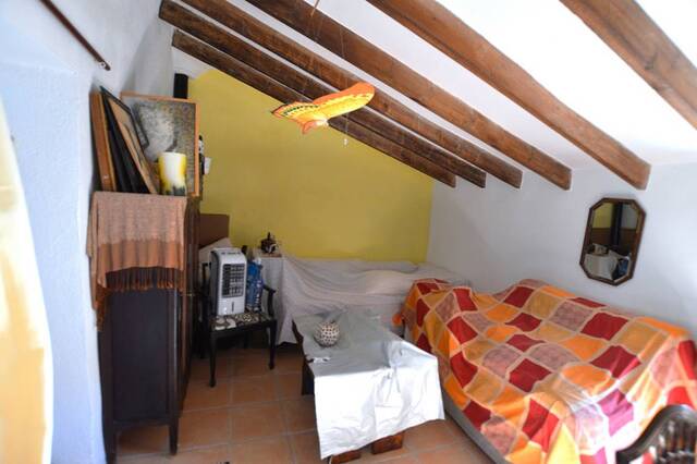 OLV2201: Country house for Sale in El Pocico (Lubrin), Almería