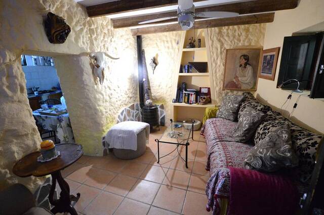 OLV2201: Country house for Sale in El Pocico (Lubrin), Almería