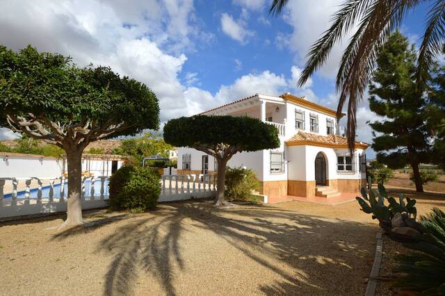 OLV2202: Villa for Sale in Antas, Almería