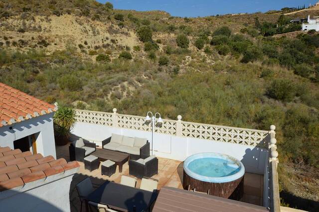 OLV2200: Villa for Sale in Turre, Almería OLV2200: Villa for Sale in Turre, Almería