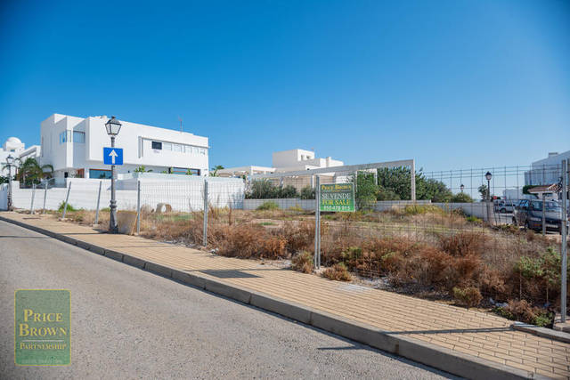 LAN08: Land for Sale in Mojácar, Almería