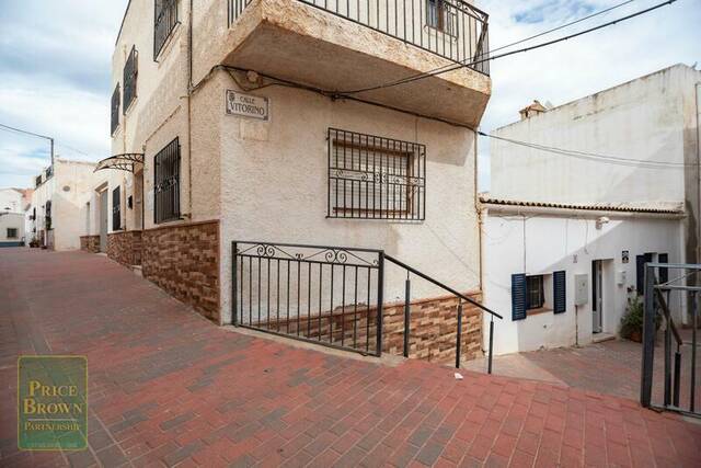 LV822: Villa for Sale in Turre, Almería
