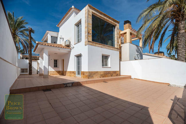 Villa in Las Piedras (Huercal Overa), Almería