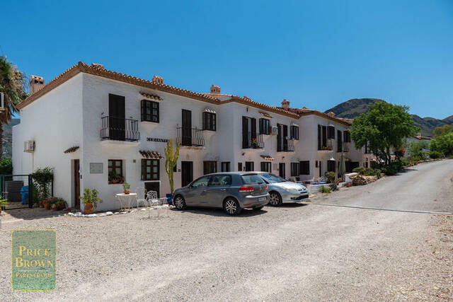 LV833: Villa for Sale in Turre, Almería