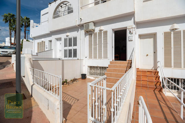 LV840: Villa for Sale in Mojácar, Almería