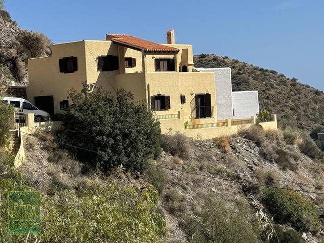 Villa in La Parata (Mojacar), Almería