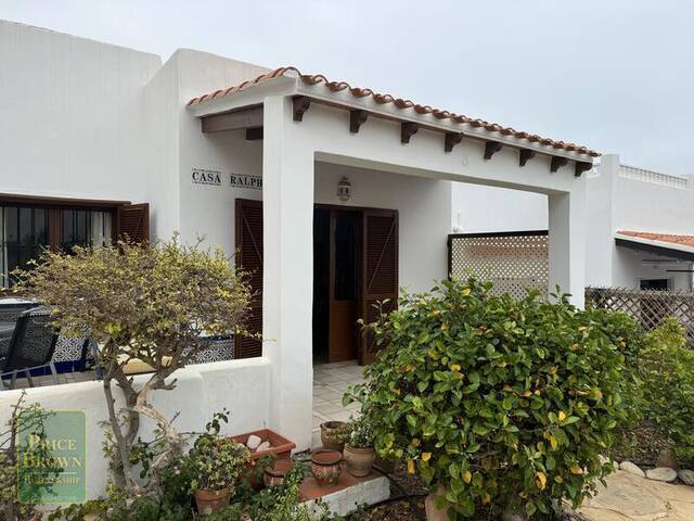 LV1527: Villa for Sale in Mojácar, Almería