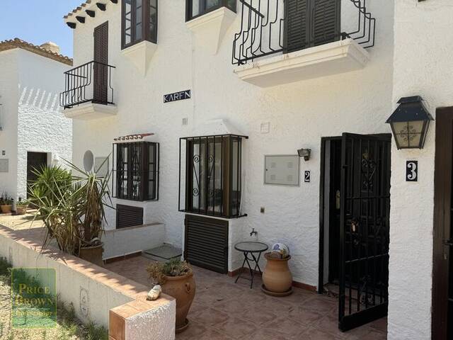 LV849: Villa for Sale in El Cortijo Grande, Almería