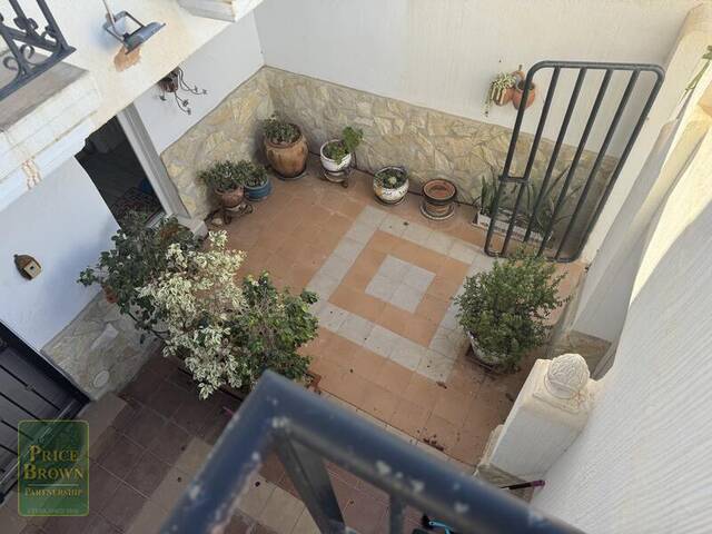 LV855: Villa for Sale in Mojácar, Almería