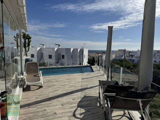 LV856: Villa for Sale in Mojácar, Almería