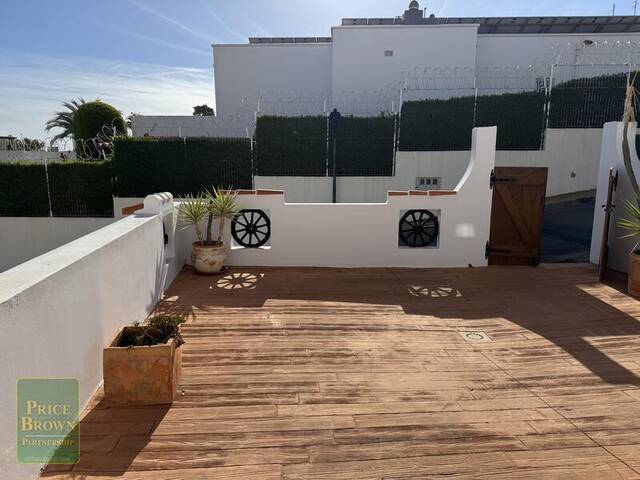 LV858: Villa for Sale in Mojácar, Almería