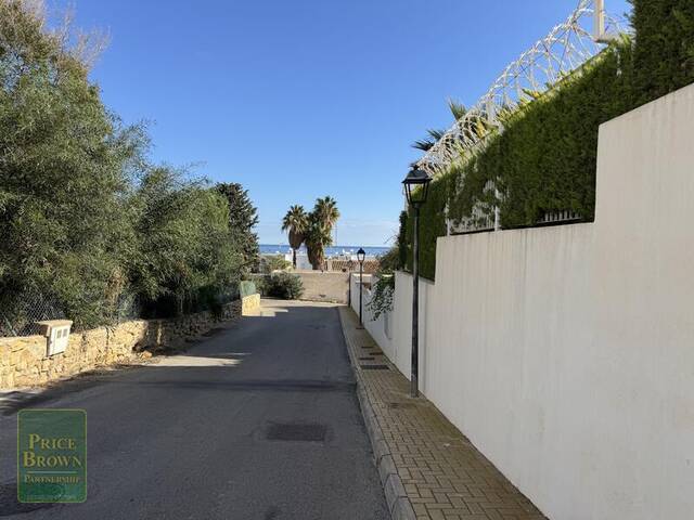 LV858: Villa for Sale in Mojácar, Almería