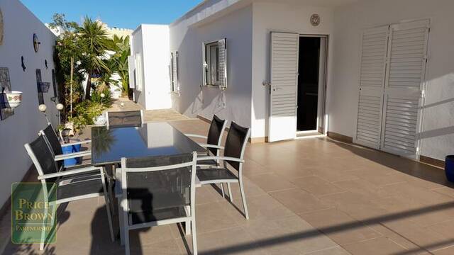 PBK2201: Villa for Sale in Mojácar, Almería