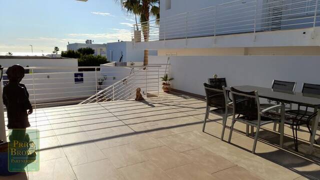 PBK2201: Villa for Sale in Mojácar, Almería