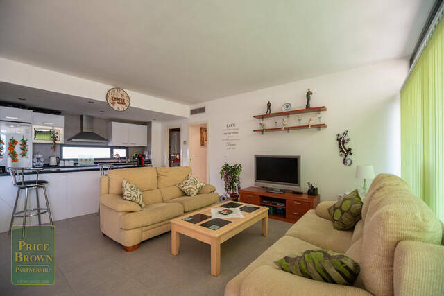 A1406: Apartment for Sale in Valle del Este, Almería