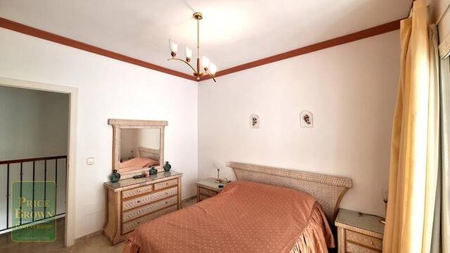PBC423: Villa for Sale in Mojácar, Almería