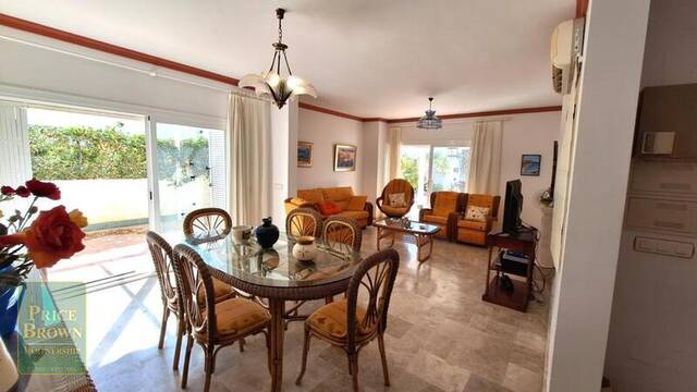 PBC423: Villa for Sale in Mojácar, Almería