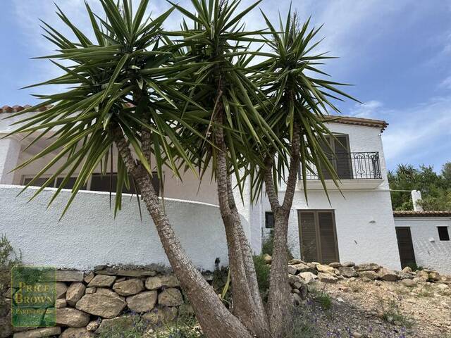 DV1590: Villa for Sale in El Cortijo Grande, Almería
