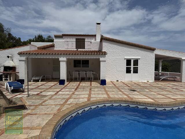 DV1590: Villa for Sale in El Cortijo Grande, Almería