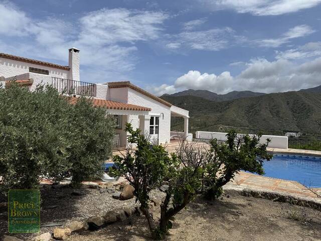 DV1590: Villa for Sale in El Cortijo Grande, Almería