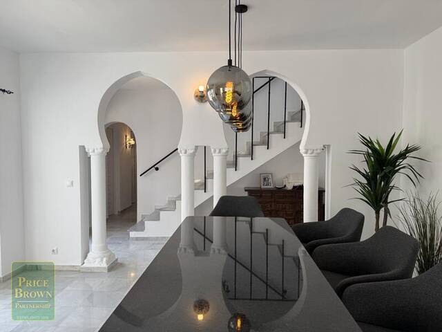 DV1590: Villa for Sale in El Cortijo Grande, Almería