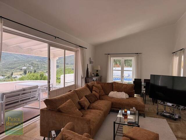 DV1590: Villa for Sale in El Cortijo Grande, Almería