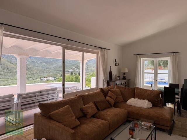 DV1590: Villa for Sale in El Cortijo Grande, Almería