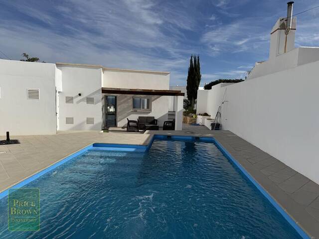 DV1562: Villa for Sale in Mojácar, Almería