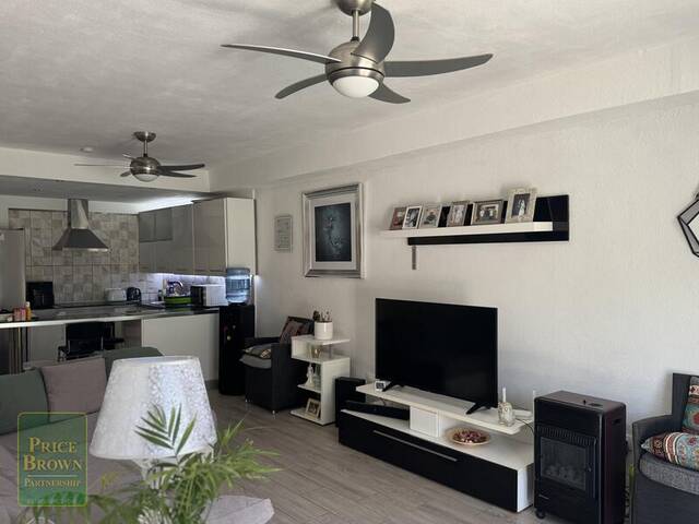 LV862: Apartment for Sale in Mojácar, Almería