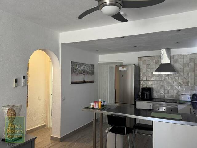 LV862: Apartment for Sale in Mojácar, Almería