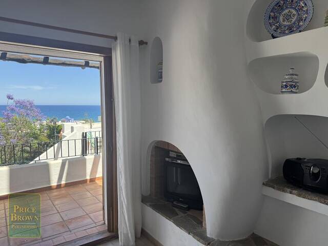 LV863: Villa for Sale in Mojácar, Almería