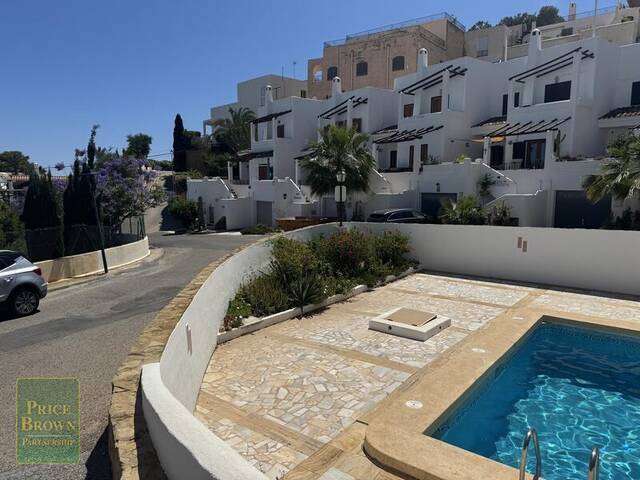 LV863: Villa for Sale in Mojácar, Almería