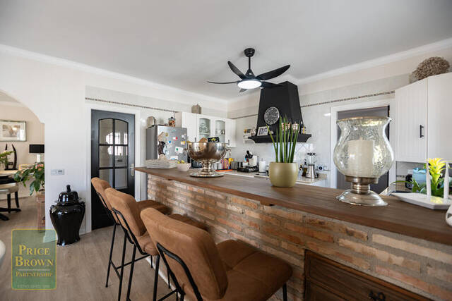 DV1566: Villa for Sale in Turre, Almería