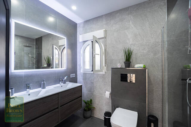 DV1566: Villa for Sale in Turre, Almería