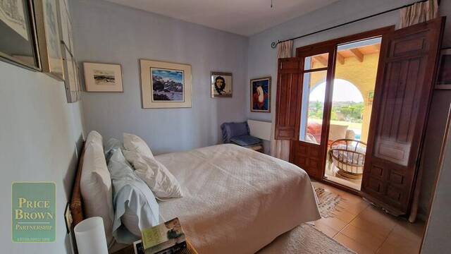 PBK2231: Villa for Sale in Mojácar, Almería