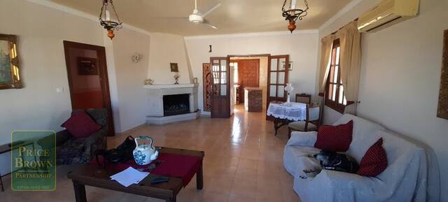 PBK2003: Villa for Sale in Los Gallardos, Almería