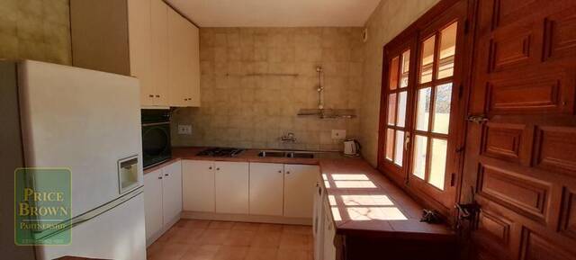 PBK2003: Villa for Sale in Los Gallardos, Almería