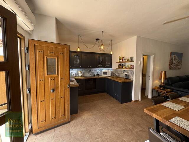 LV864: Villa for Sale in Mojácar, Almería