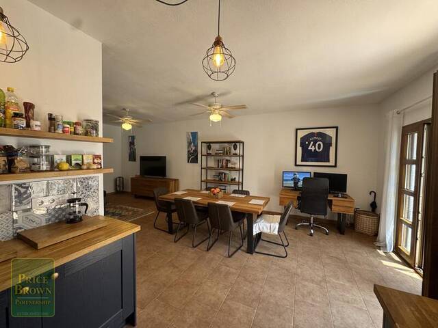 LV864: Villa for Sale in Mojácar, Almería