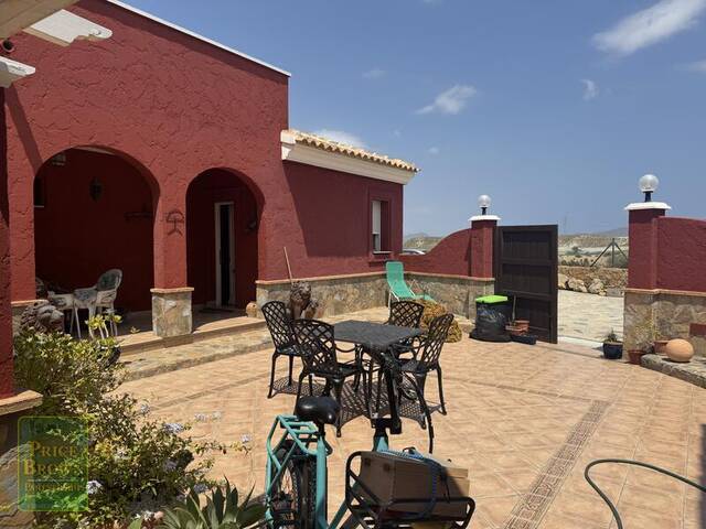 DV1594: Cortijo for Sale in Vera, Almería