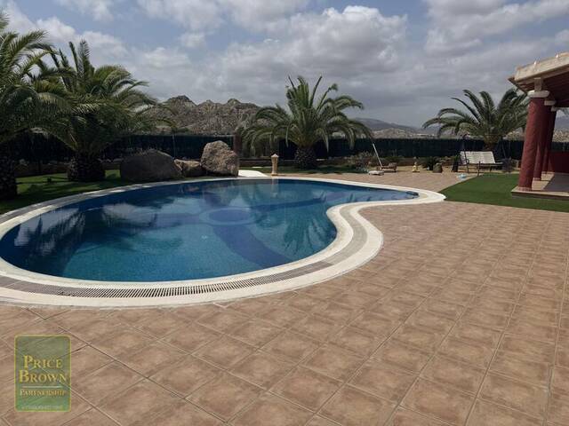 DV1594: Cortijo for Sale in Vera, Almería