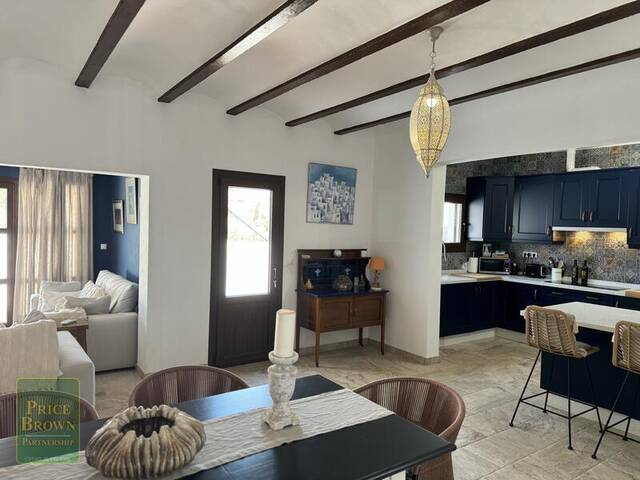 DV1574: Cortijo for Sale in Mojácar, Almería