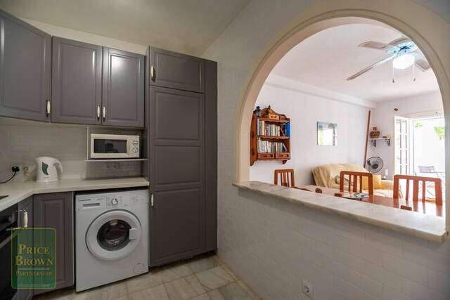 A1546: Apartment for Sale in Mojácar, Almería