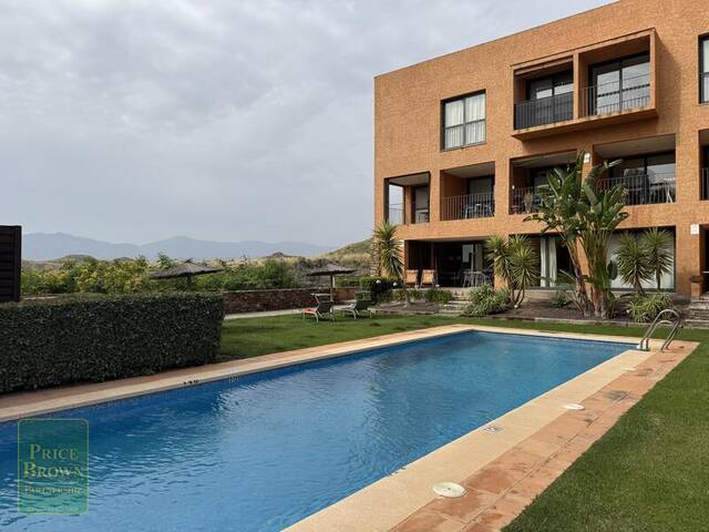 A1544: Apartment for Sale in Valle del Este, Almería