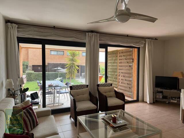 A1544: Apartment for Sale in Valle del Este, Almería