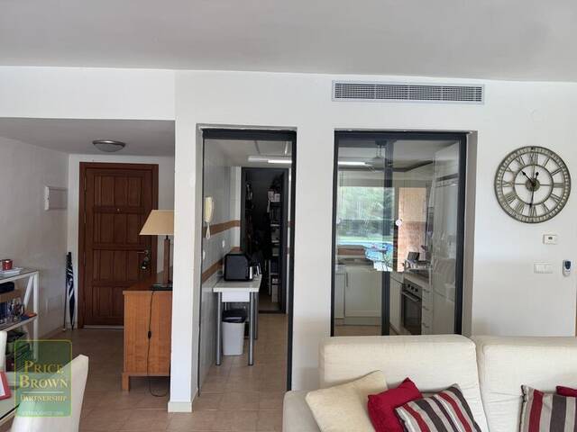 A1544: Apartment for Sale in Valle del Este, Almería